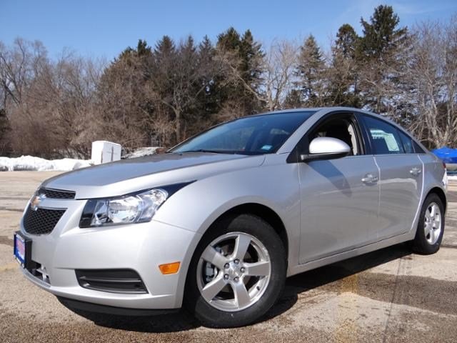 New Chevrolet Cruze 1LT